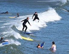 Saltburn Surfing